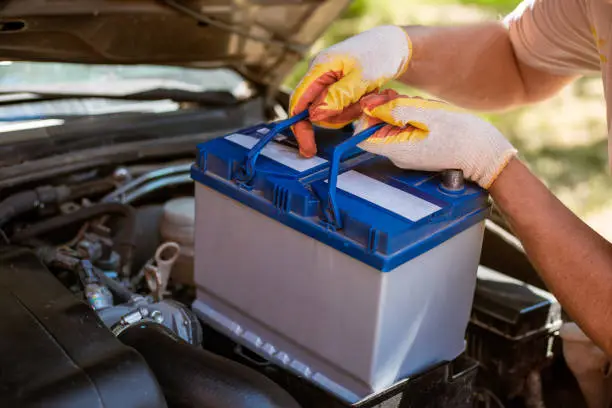 Mobile car battery replacement Springfield MO