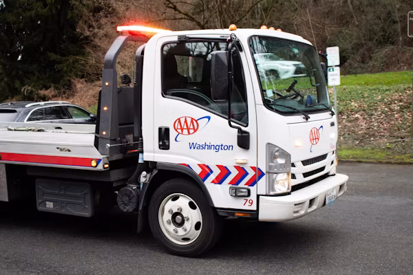 Semi-truck roadside assistance Springfield MO